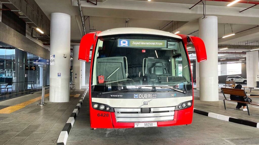 Rta Dubai Bus E102